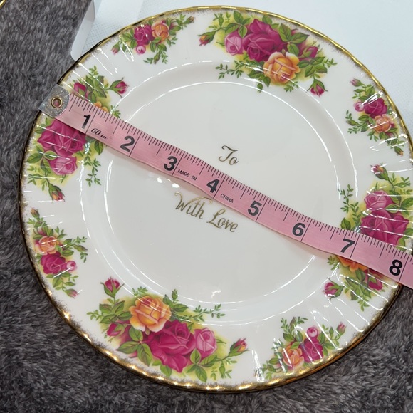 ROYAL ALBERT PLATE OLD COUNTRY ROSES “TO MOTHER WITH LOVE” 1962 VTG BONE CHINA - Picture 8 of 12